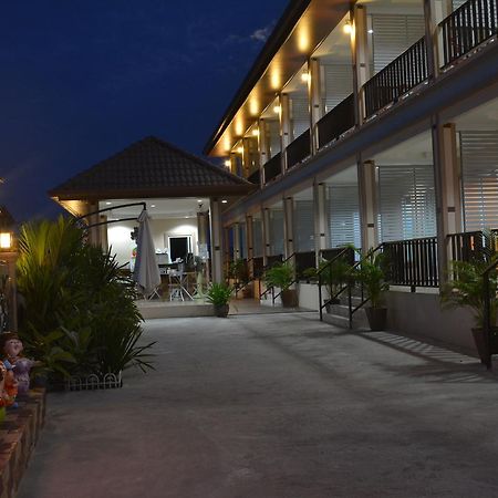 Koh Larn Sea Side Resort Экстерьер фото
