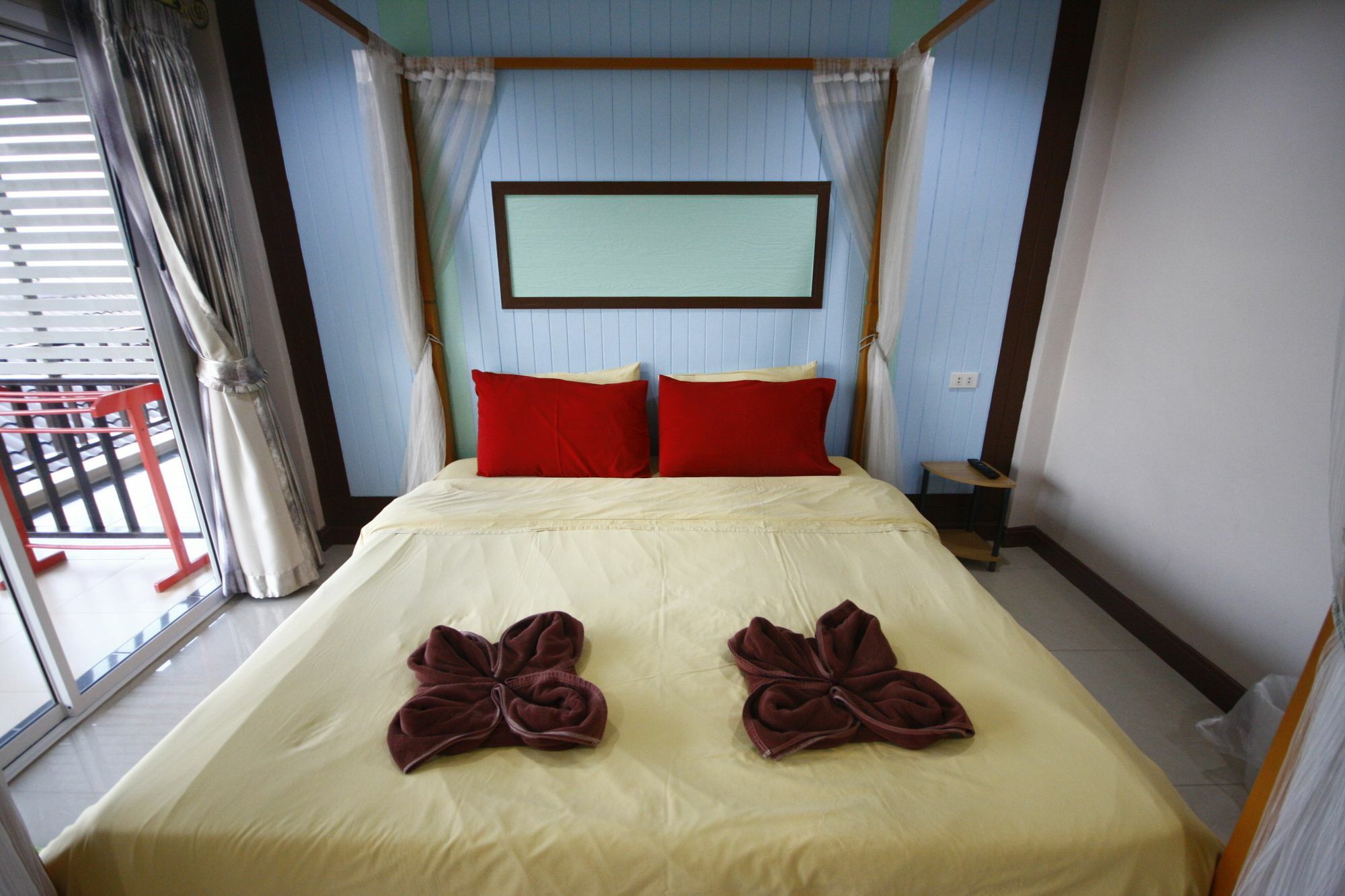 Koh Larn Sea Side Resort Экстерьер фото